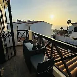 Wonderful With Seaview And Jacuzzi