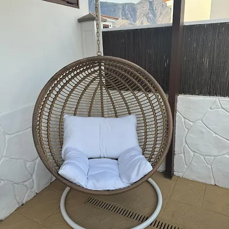 Wonderful With Seaview And Jacuzzi Puerto de Las Nieves