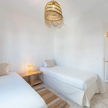 Wonderful With Seaview And Jacuzzi *